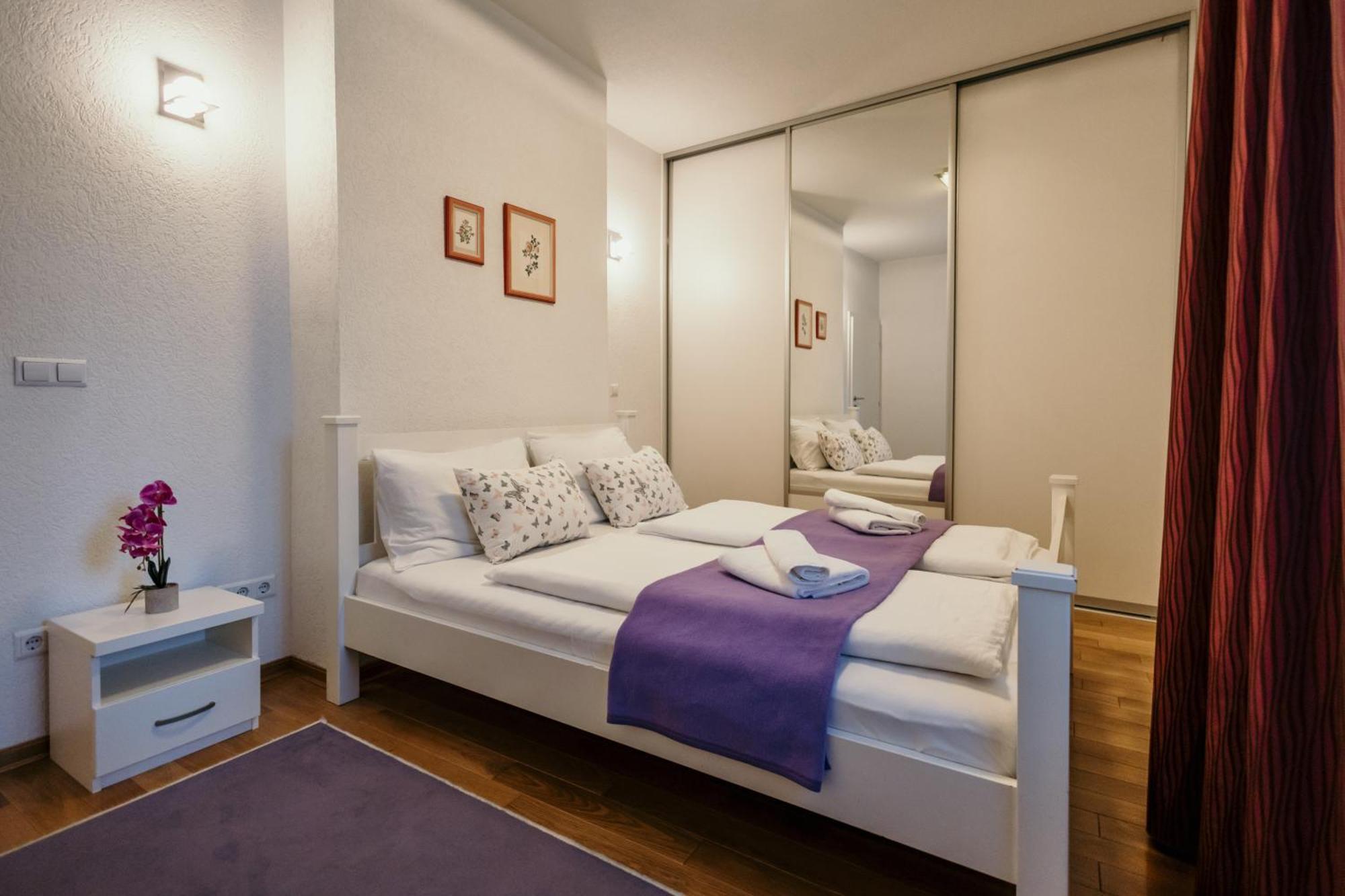 Apartment Vijecnica SJJ Eksteriør bilde